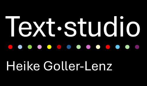 Das Wort Textstudio ist mit bunten Punkten unterstrichen. Darunter steht der Name Heike Goller-Lenz